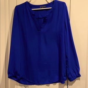 Blue vneck blouse